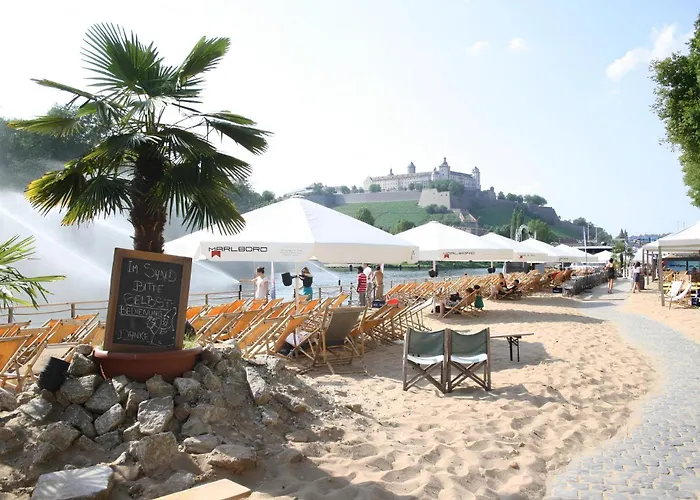 公寓 Zentrales City-apartment Mit Blick Ins Gruene