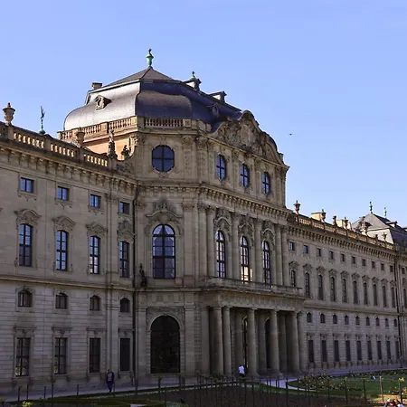 Ringpark-ferien * Würzburg